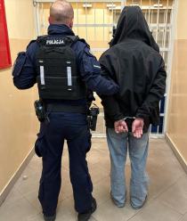 Zatrzymany tuż pod domem. Poszukiwany wpadł podczas kontroli rowerowej