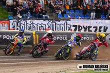 Kolejarz Opole przegrywa inaugurację sezonu. Goście z Gniezna lepsi o cztery punkty