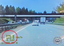 173 km/h na A4 i bez prawa jazdy. Młody kierowca zatrzymany przez grupę "Speed"