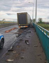 Uwaga kierowcy:DK46 zablokowana po kolizji ciężarówki w Ściborzu AKTUALIZACJA