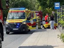 Motorowerzysta trafił do szpitala po zderzeniu z samochodem na ulicy Rejtana