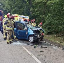 Poważny wypadek w Markotowie Małym. Nietrzeźwy kierowca walczy o życie AKTUALIZACJA
