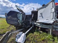 Dachowanie na A4. Dwie osoby trafiły do szpitala, lądował śmigłowiec LPR