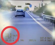 Kolejny pirat drogowy zatrzymany przez krapkowicką drogówkę. Nie pierwszy raz  WIDEO