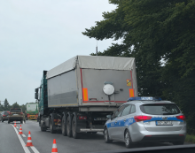 Rowerzystka potrącona przez ciężarówkę w Lędzinach. Trwa akcja służb. Aktualizacja 