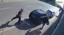 Rozbój z rozbitą butelką na ul. 1 Maja. 27-latek stanie przed sądem