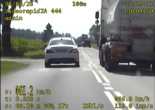 35 punktów karnych i kilka tysięcy mandatu w kilka sekund WIDEO