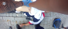Reakcja świadka i policjantów uratowała życie nieprzytomnego 63-latka WIDEO