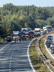 Wypadek na A4 pod Opolem. Kierowca ciężarówki pod wpływem alkoholu 