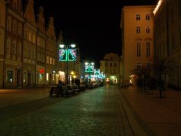 Opolski rynek nocą