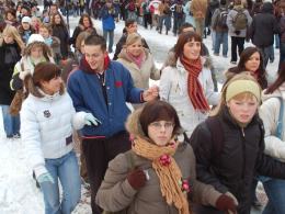 Polonez maturzystów na rynku