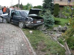 Wypadek w Sławicach - jedna osoba ranna