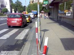 Pijany wjechał w słupki