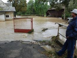 Rozpoczyna się liczenie strat