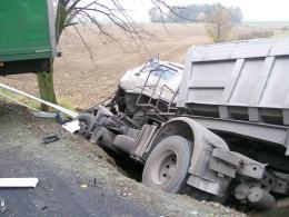 Wypadek 3 samochodów