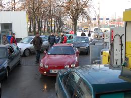 Kierowcy blokowali stacje paliw