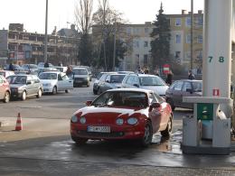 Kierowcy blokowali stacje paliw