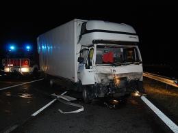 Zderzenie ciężarówek na autostradzie