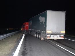 Zderzenie ciężarówek na autostradzie