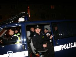 Podpalacz szybko trafił za kratki.