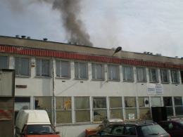 Pożar hali na Oleskiej