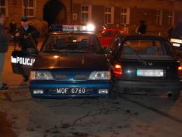 Wjechał w policję po pijaku
