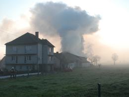 Pożar obory w Dańcu