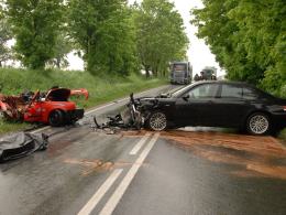 W Witosławicach BMW zderzyło się czołowo z volkswagenem polo.