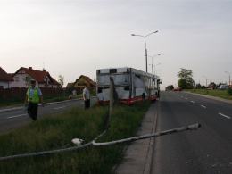 Zapomniał zaciągnąć hamulca