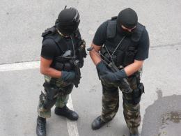 Antyterroryści zatrzymali dilerów