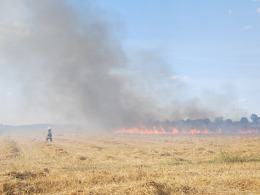 Groźny pożar pod Kluczborkiem