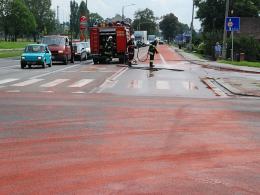 800 litrów farby rozlane na drogę