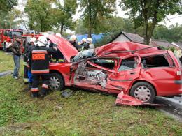 Zginął wjeżdżając pod autobus