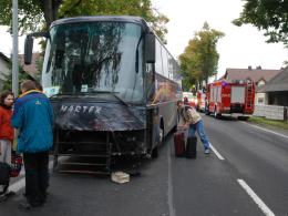 Zginął wjeżdżając pod autobus