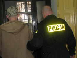 20-letni Wojciech M. odpowie za handel narkotykami.