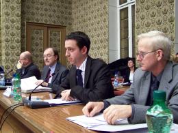Marcin Ociepa ze Stowarzyszenia Horyzonty (drugi od prawej).