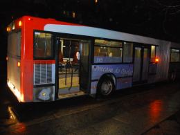 Wymusił pierwszeństwo autobusem