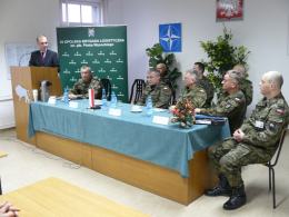 Szef MON gościł u opolskich żołnierzy