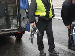 Groził nożem, uciekał przed policją