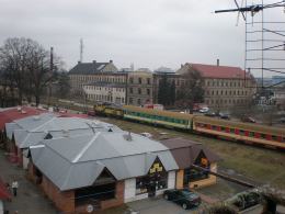 80-latek wjechał pod pociąg