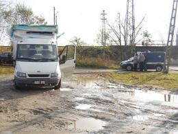Kolejny kierowca nie zmieścił się pod wiaduktem