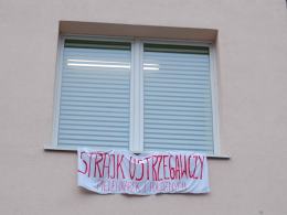 Strajkowały pielęgniarki ze szpitala MSWiA