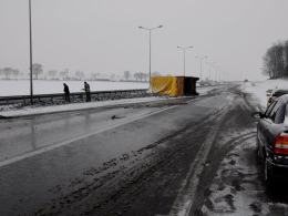 Wypadek ciężarówki na A4, kierowca zginął