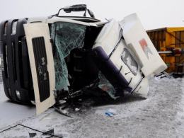 Wypadek ciężarówki na A4, kierowca zginął
