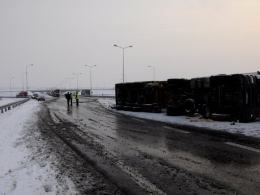 Wypadek ciężarówki na A4, kierowca zginął