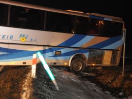 Autobus zablokował krajową 94