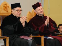 Zanussi doktorem honoris causa UO