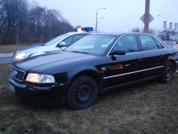 Uszkodził samochody i uciekał przed policją