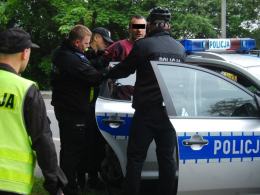 Pijany kierowca wiózł kilkuletnie dziecko