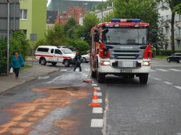 Plama oleju spowodowała gigantyczny korek